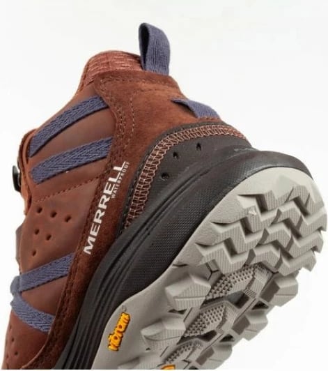 Atlete femra Merrell, kafe