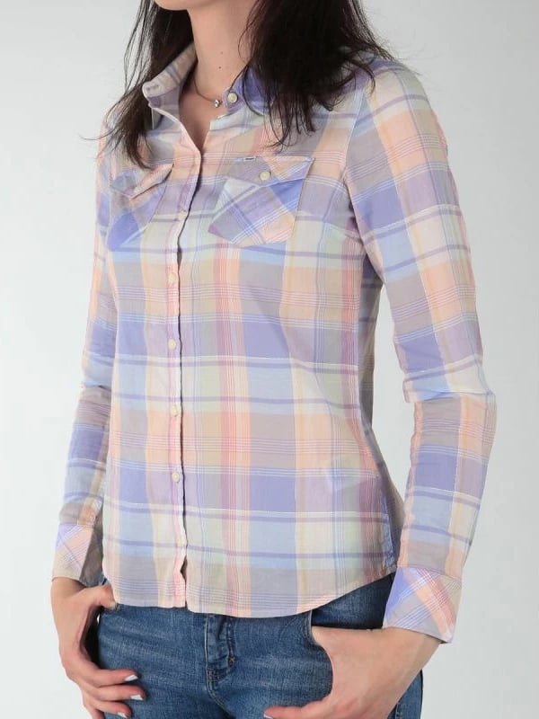 Maicë për femra Wrangler, katrore