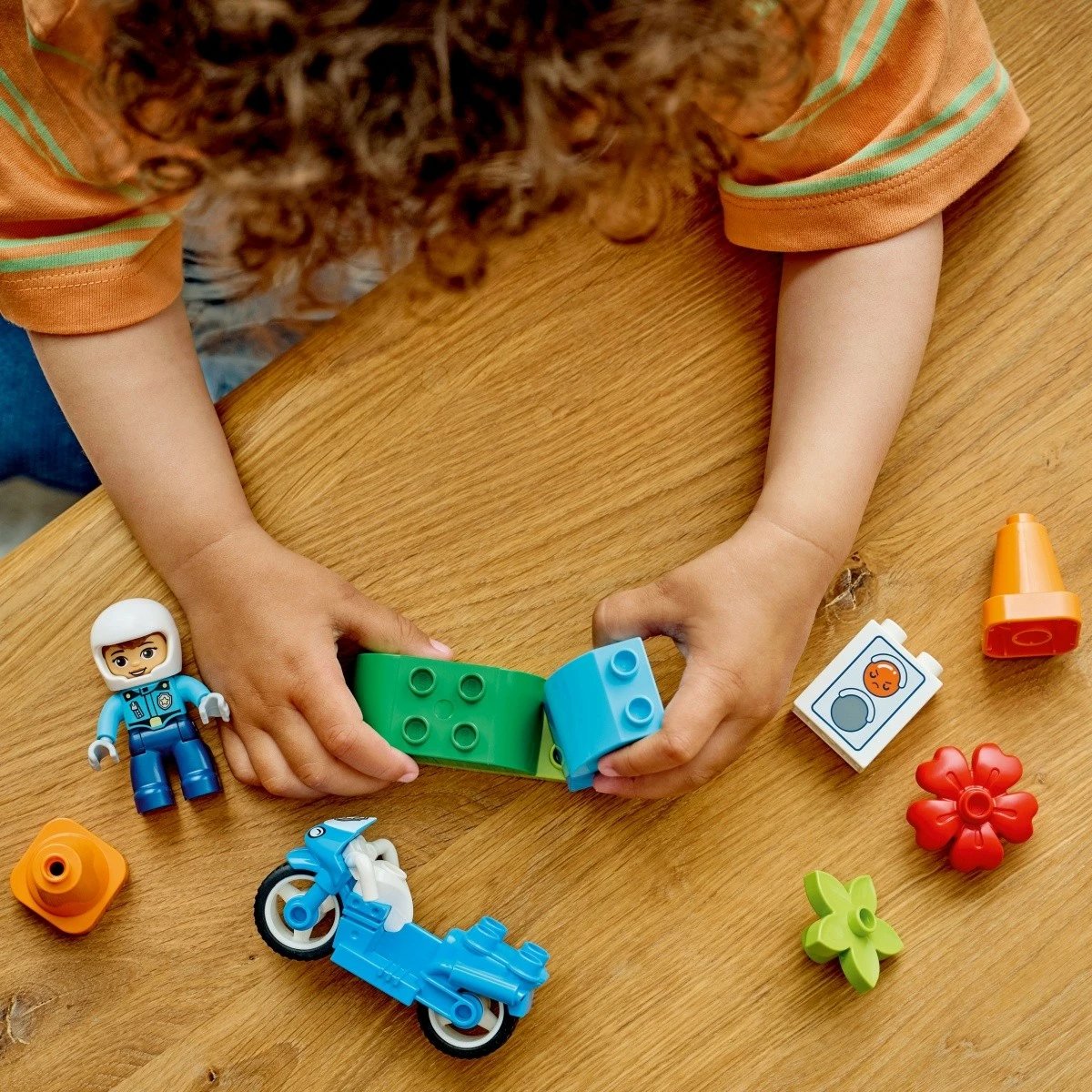 Set blloqe, LEGO DUPLO 10471 Blue Police Motorcycle, motoçikletë policie, 11 pjesë, 2+ vjeç, blu, set i vogël