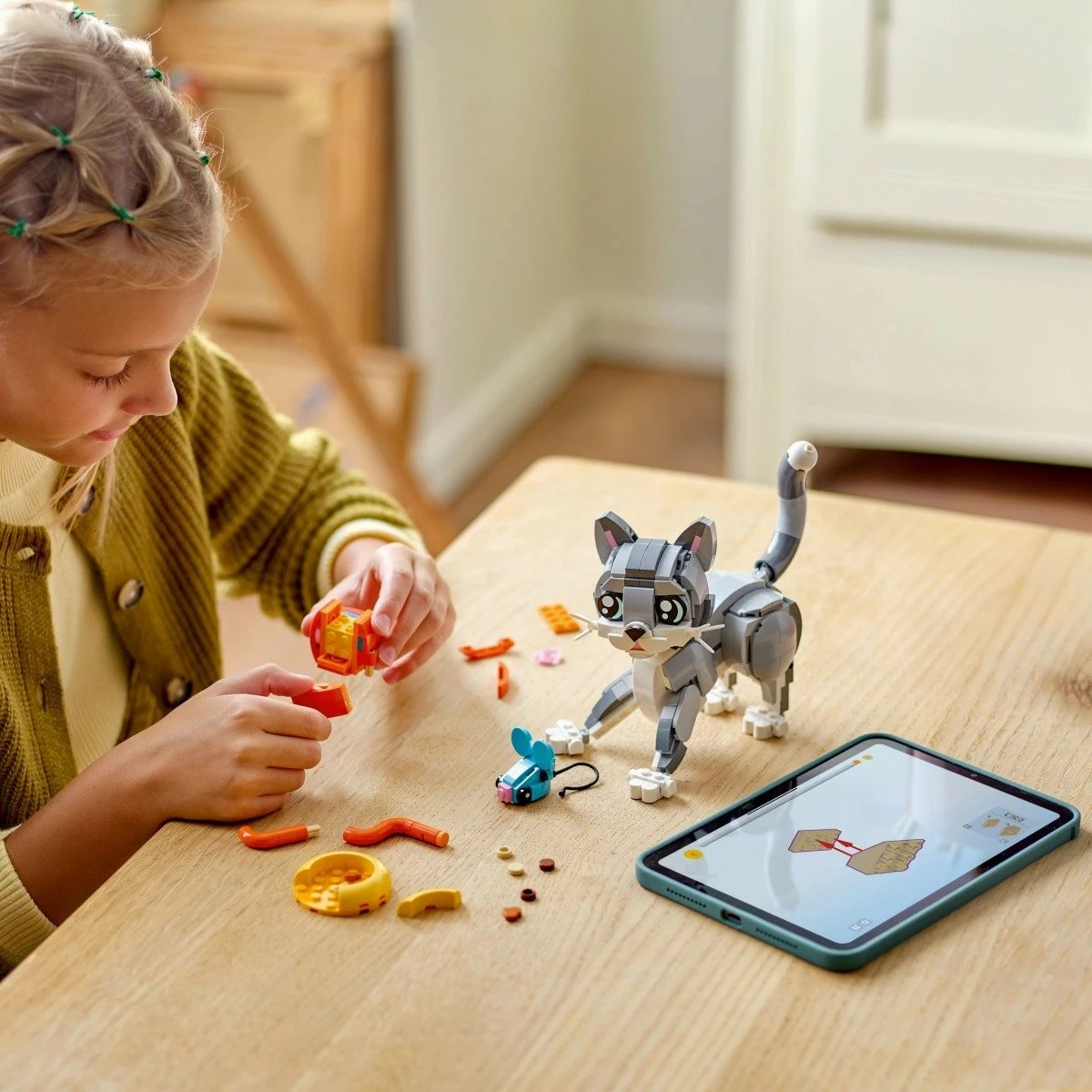 Set LEGO Creator 3-në-1, Playful Cat 31163, 407 pjesë, plastikë