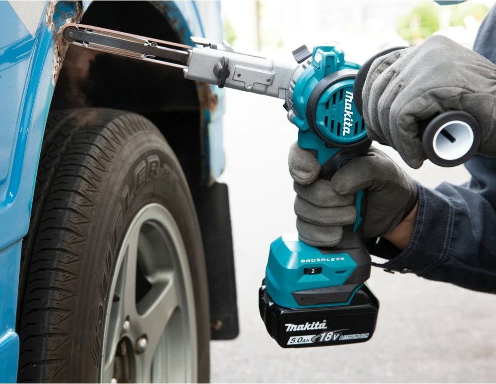 Bandfeile Makita DBS180Z, 18V, pa kabllo, blu