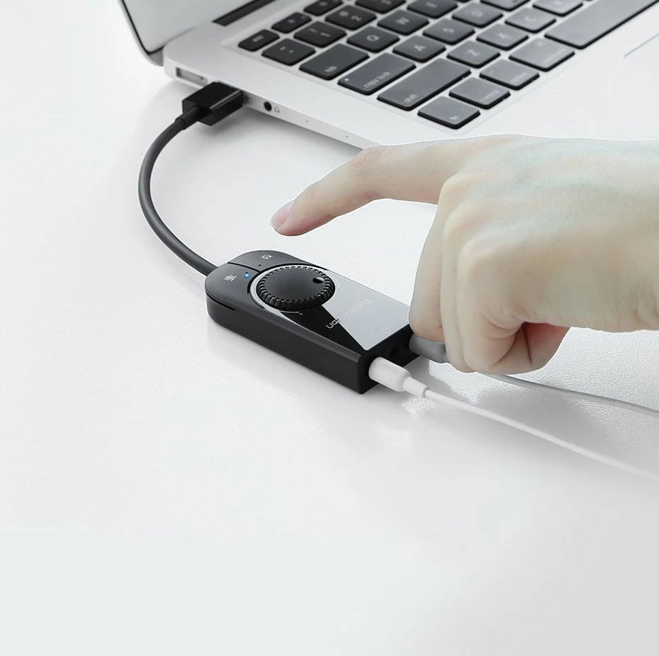 Adapter zanor i jashtëm Ugreen 40964, USB-A, 3.5 mm mini jack, 15 cm, Zi