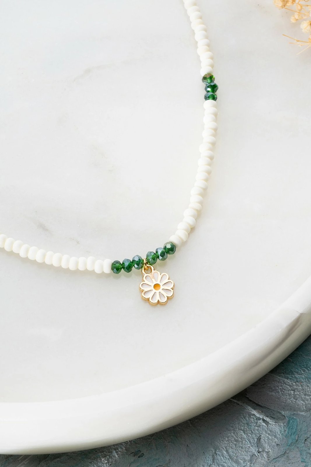 Varëse Jumeon, e bardhë dhe e gjelbër, B235524