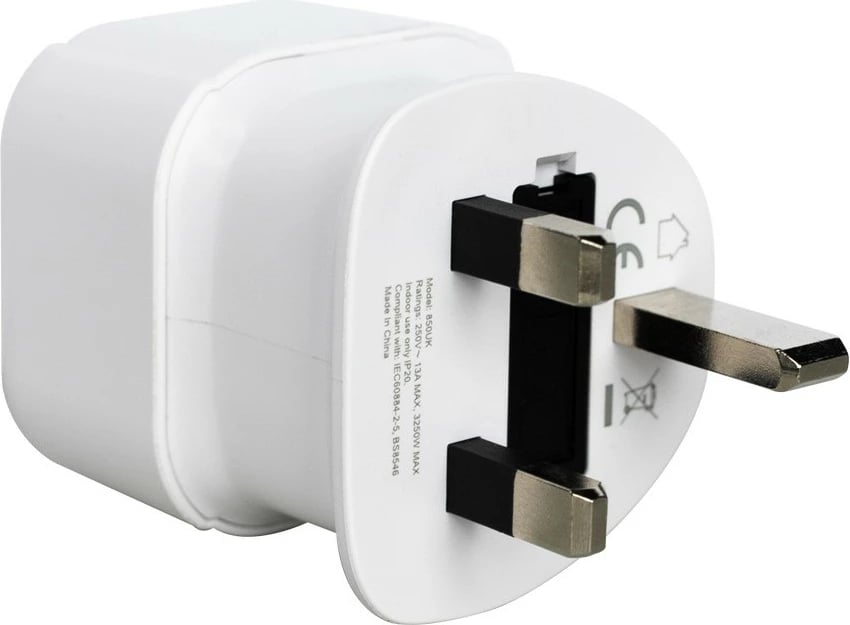 Adapter udhëtimi Savio AP-04, prizë EU në plug UK, i bardhë
