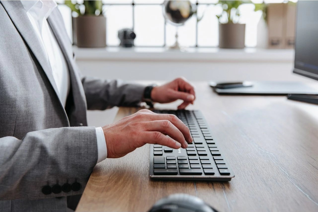 Tastierë wireless Cherry KW X ULP, EU-Layout, e zezë