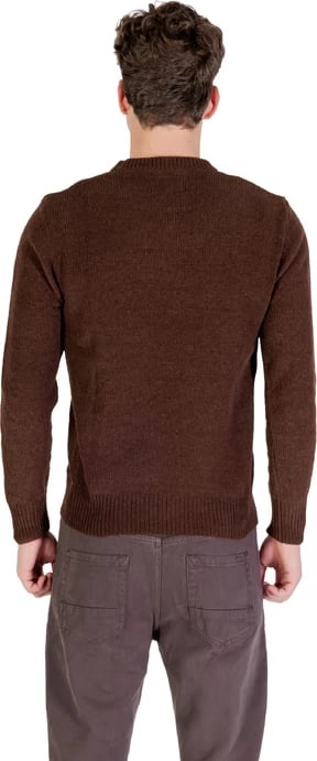 Xhemper Gianni Lupo meshkuj, kafe