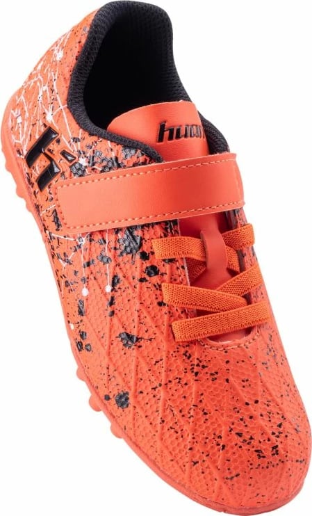 Atlete futbolli për fëmijë Huari