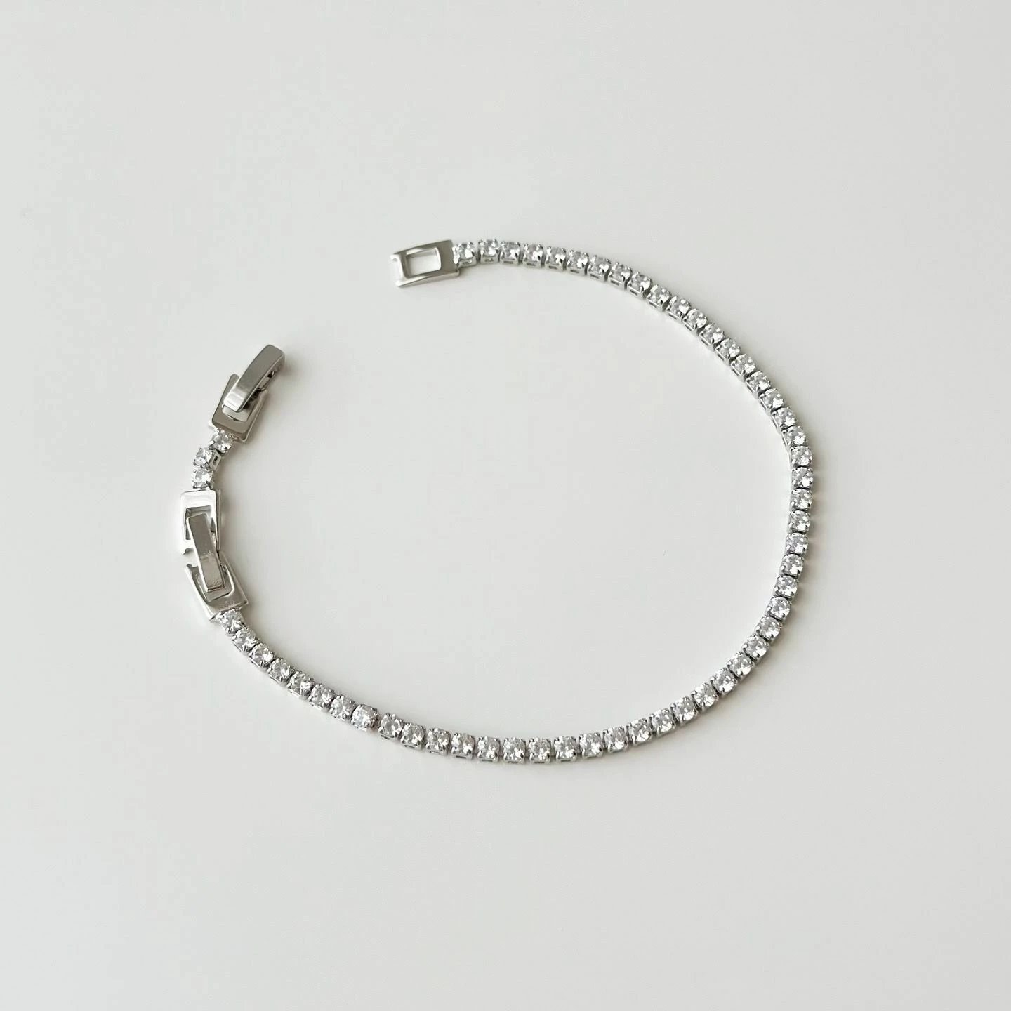 Byzylyk çeliku, ngjyrë argjendi, Jumeon, Lien Grey Xuping