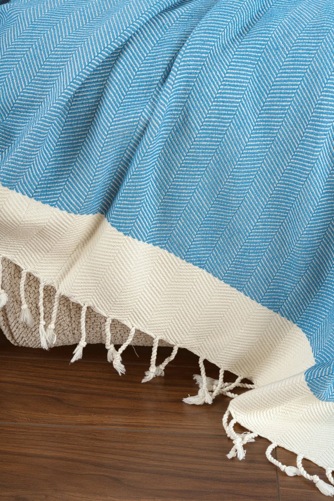 Mbulesë divani L'essentiel, baliksirti, ngjyrë turquoise