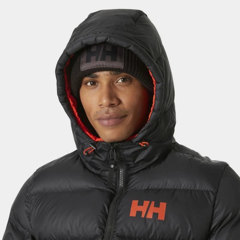 Jakne për meshkuj Helly Hansen, e zezë dhe e kuqe