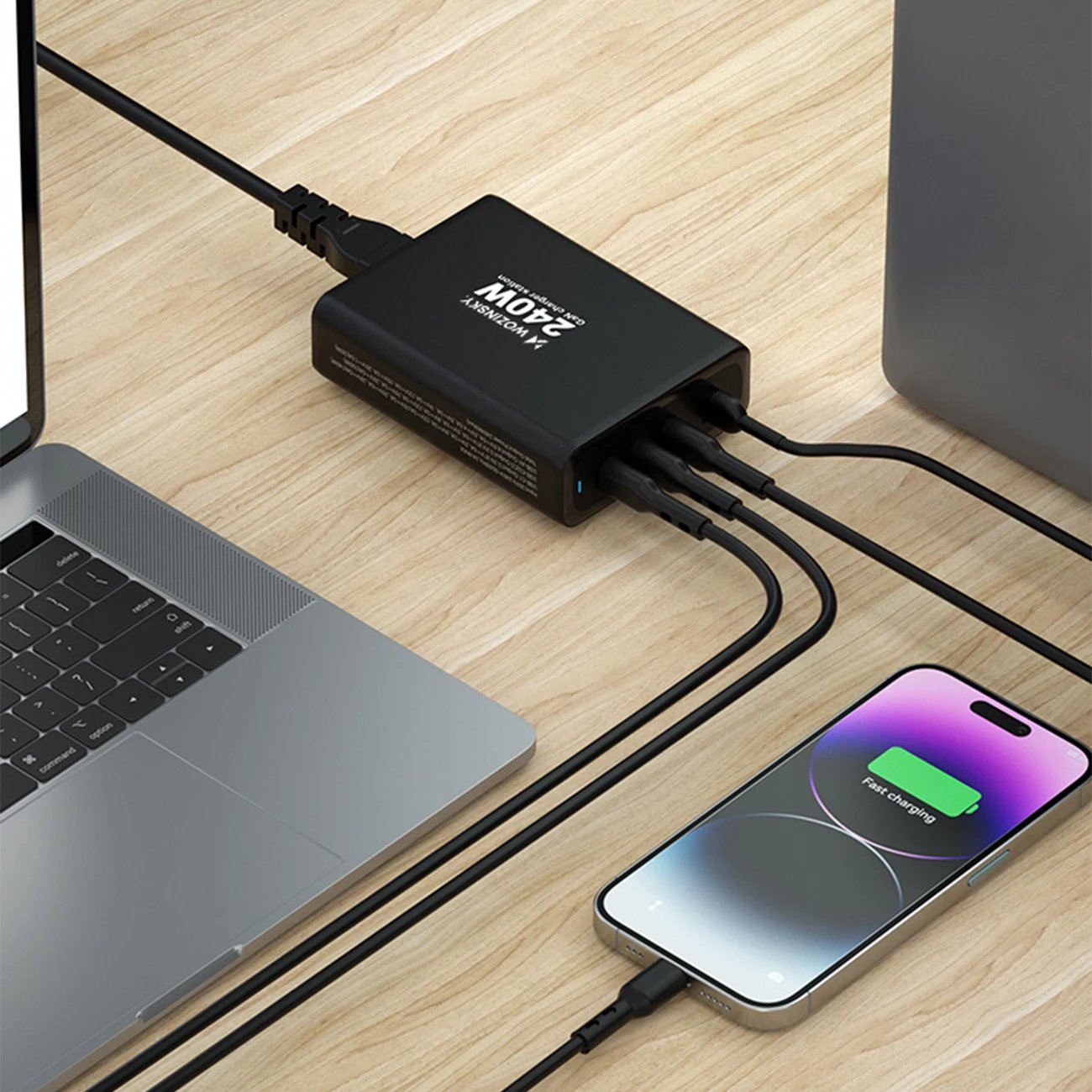 Karikues muri Wozinsky WGCSB, 240W, 3x USB-C, 1x USB-A, GaN, i zi Karikues muri Wozinsky WGCSB, 240W, 3x USB-C, 1x USB-A, GaN, i zi