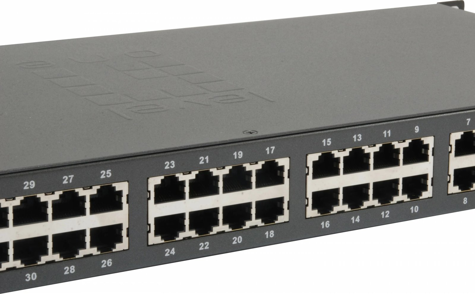 Switch LevelOne FGP-3400, 34 porta, 32 PoE, 2x Gigabit, 630W, rackmount, i zi