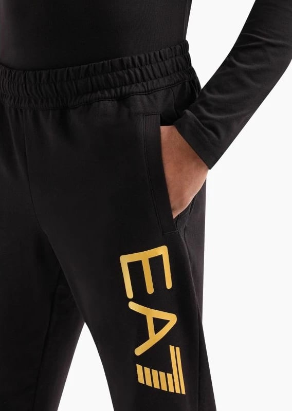 Trenerka për meshkuj Emporio Armani, të zeza