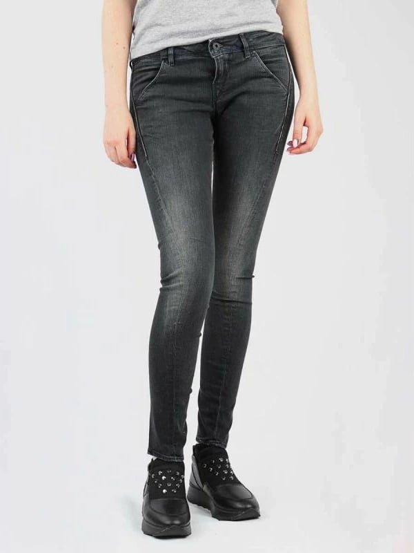 Jeans Guess për femra