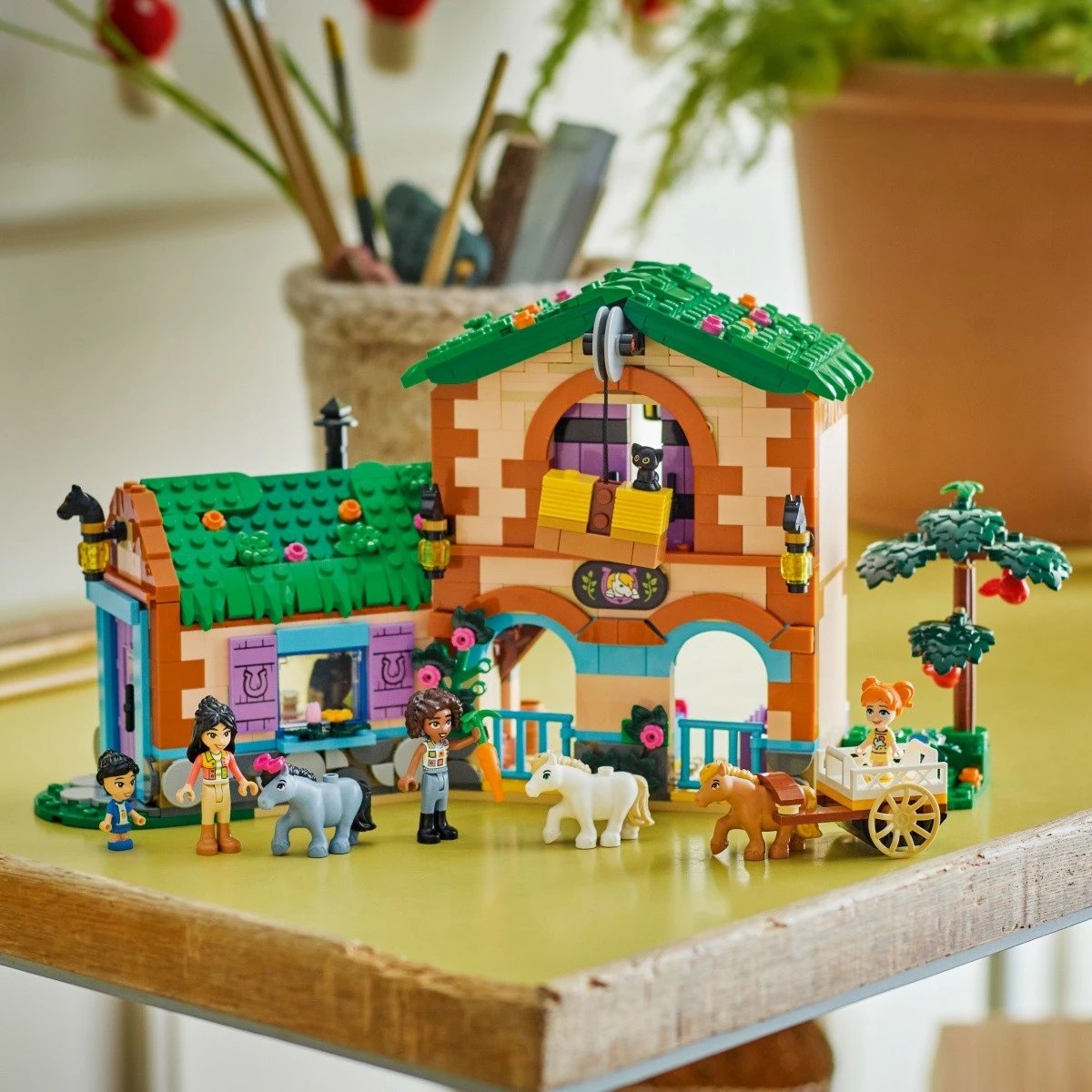 Set ndërtimi LEGO Friends 42654 Pony Ranch and Stable, 727 pjesë, për vajza, shumëngjyrësh