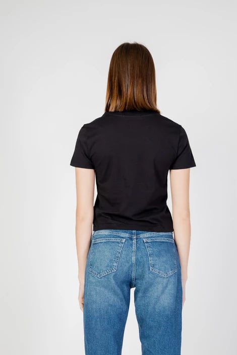 Maicë Calvin Klein Jeans për femra, e zezë