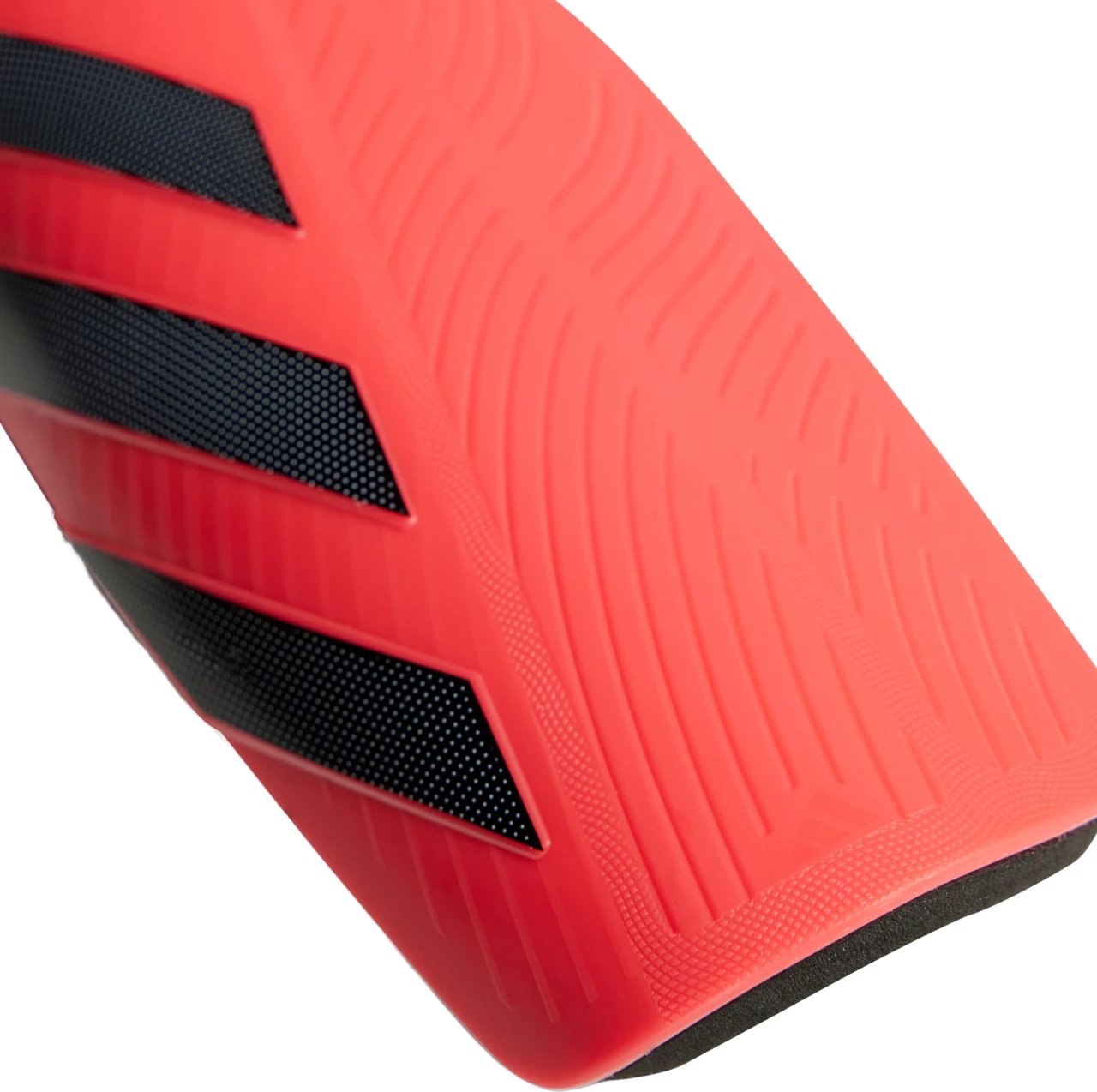 Mbrojtëse kërcinjsh për meshkuj adidas, coral