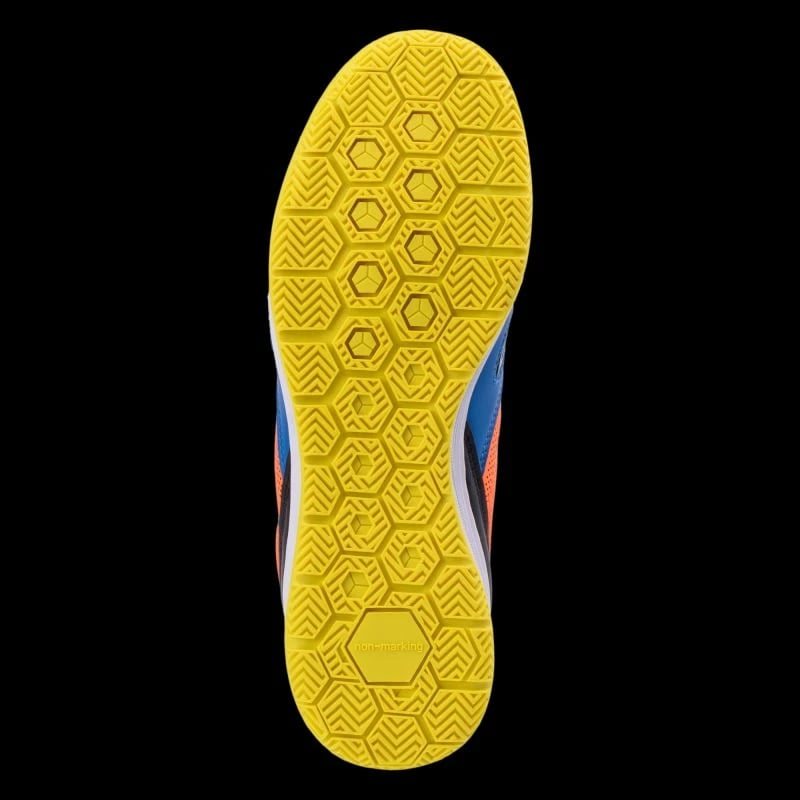 Atlete futbolli për fëmijë Huari