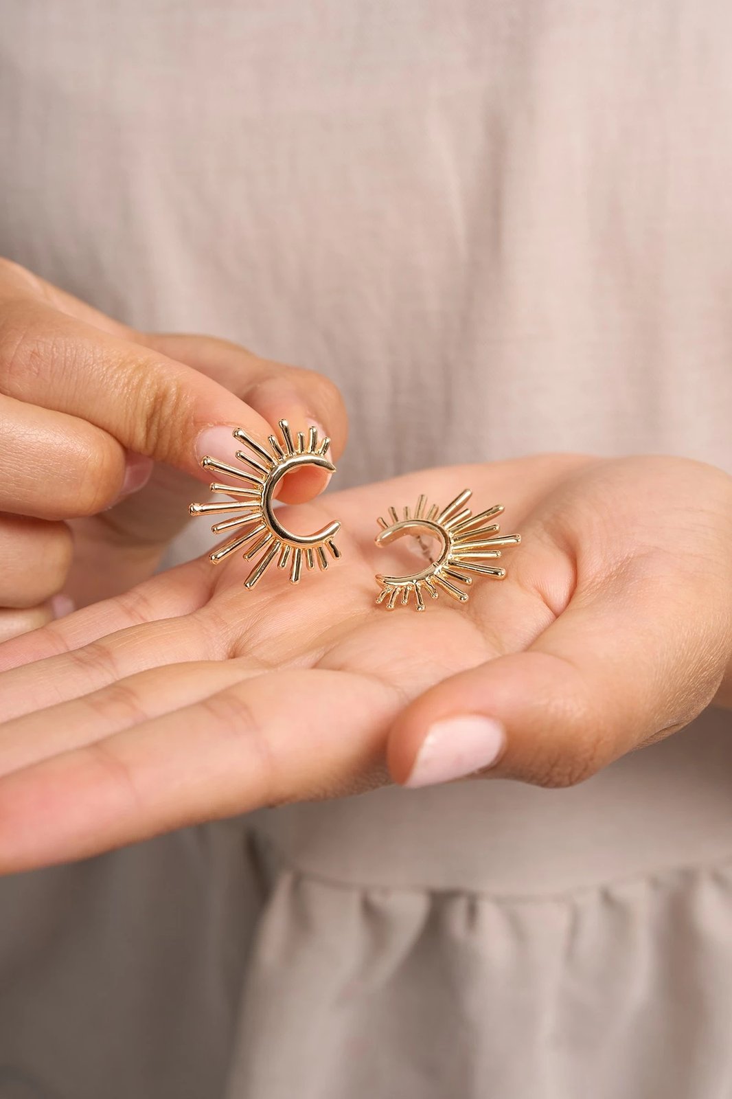 Vathë metalik Elika, ngjyrë ari, ELKGC68346