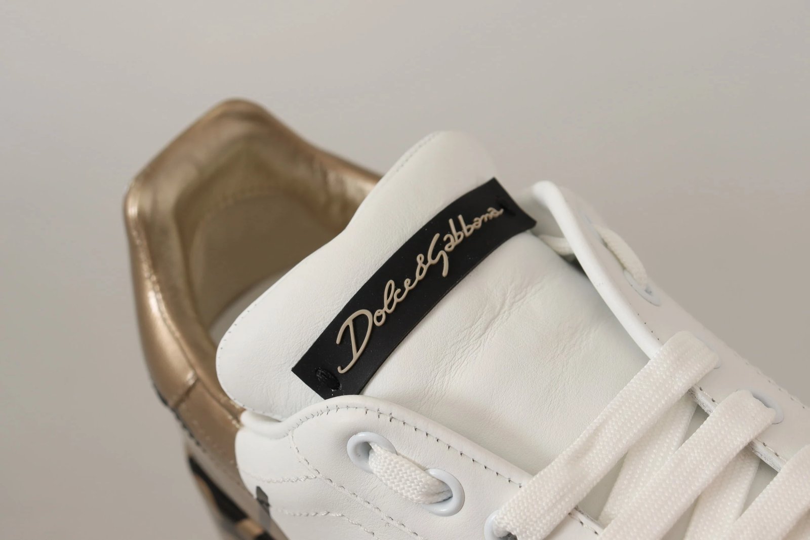 Atlete për femra Dolce & Gabbana, të bardha