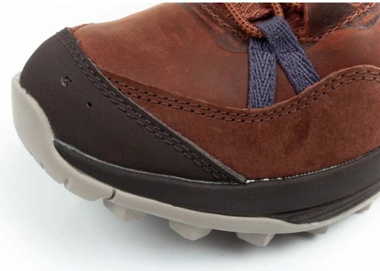Atlete femra Merrell, kafe