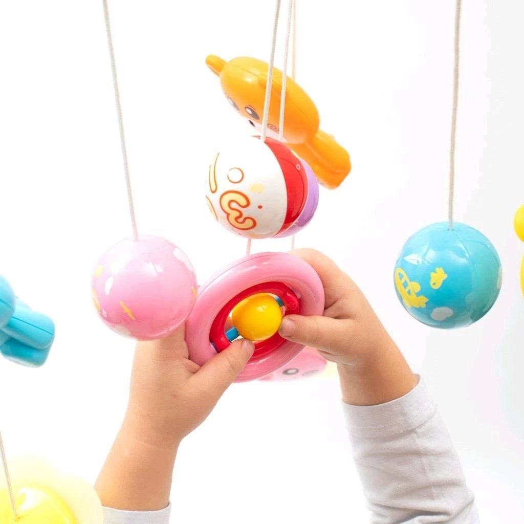 Karusel për krevat bebi, BABY MIX, projektor me yje, 3 melodi, volum i rregullueshëm, gri