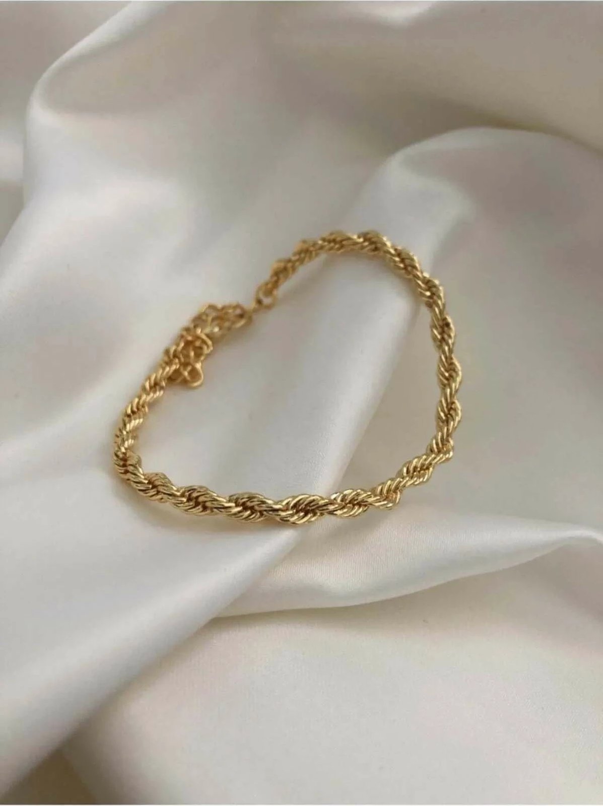 Byzylyk Jumeon, ngjyrë ari, Gld-Brgblklk