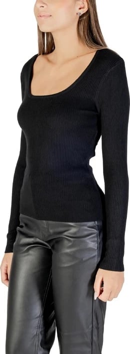 Maicë Morgan De Toi femra e zezë