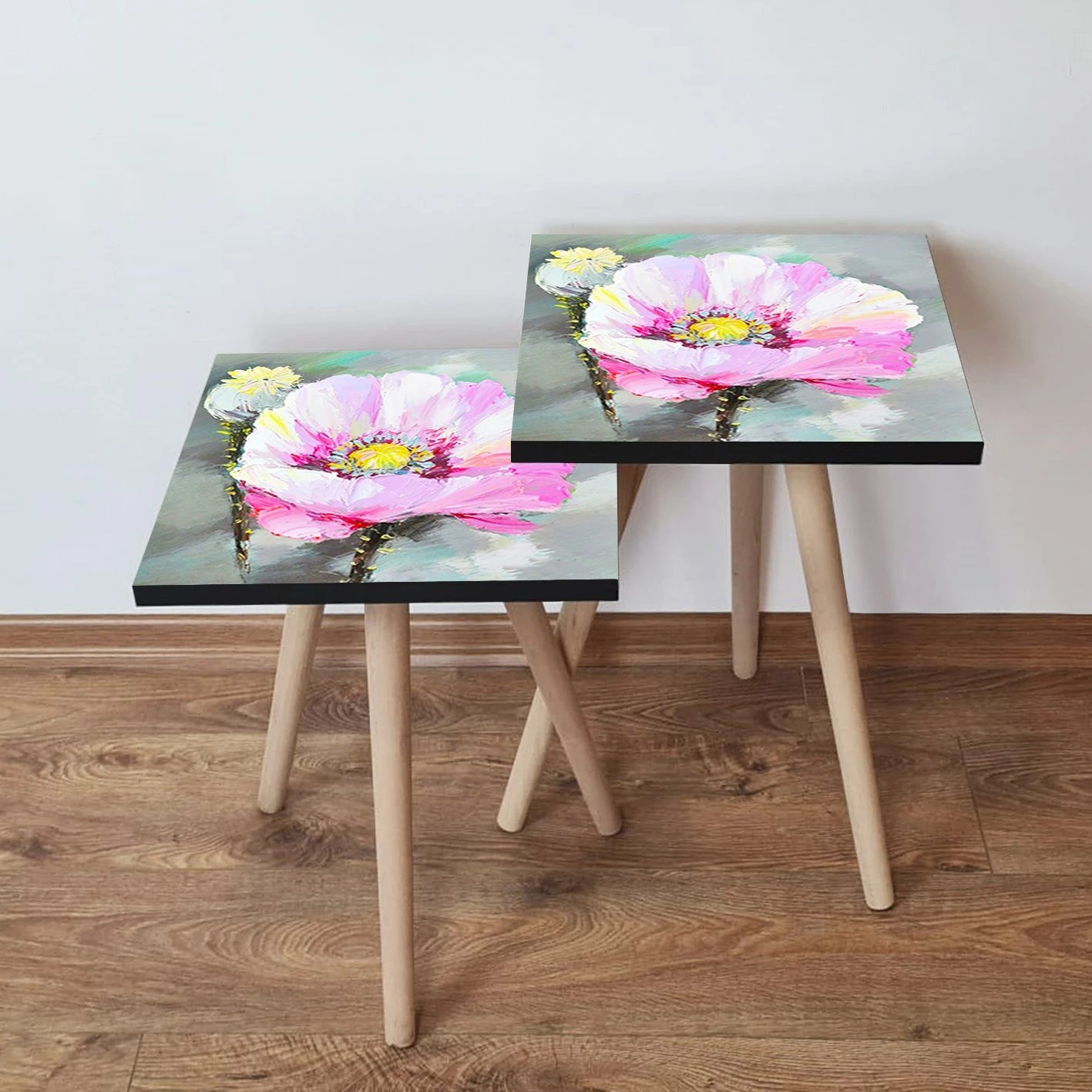 Set tavolinash ndihmëse me lule, shumëngjyrëshe, Skye Decor, 2 copë, 2Shp299 Set tavolinash ndihmëse me lule, shumëngjyrëshe, Skye Decor, 2 copë, 2Shp299