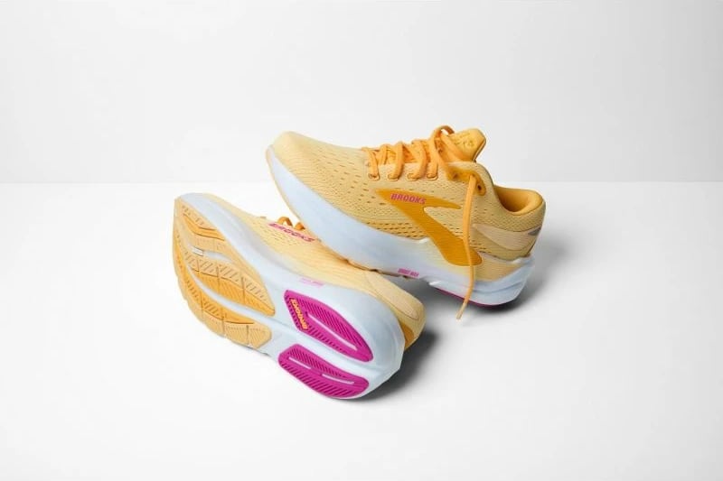 Atlete Yakimasport Ghost Max 3, bezhë