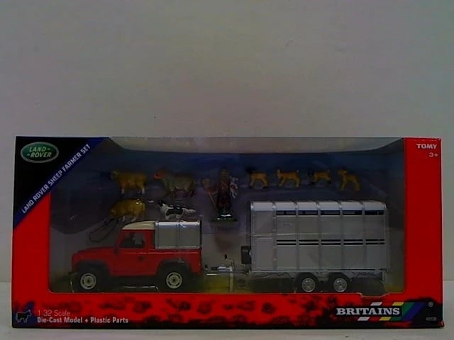 Set lodrash Britains Land Rover me rimorkio, TOMY