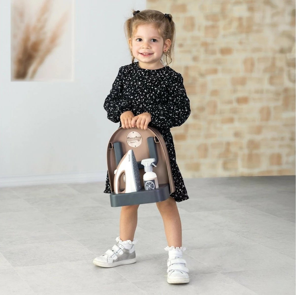 Set lodrash dërrasë hekurosjeje palosëse Smoby MiniTefal me hekur dhe sprucues, për fëmijë, zi/kafe/e bardhë