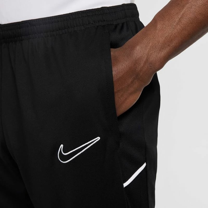 Pantallona për meshkuj Nike, të zeza