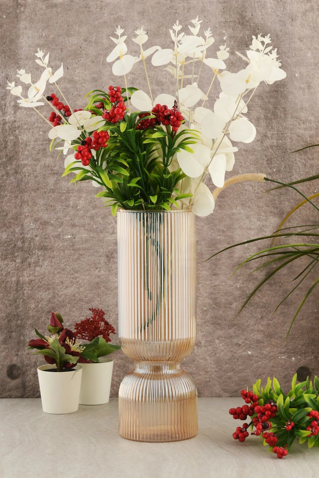 Vazo dekorative prej qelqi, ngjyrë ari, Aberto Design, Safir DV30B, 10x30x10 cm