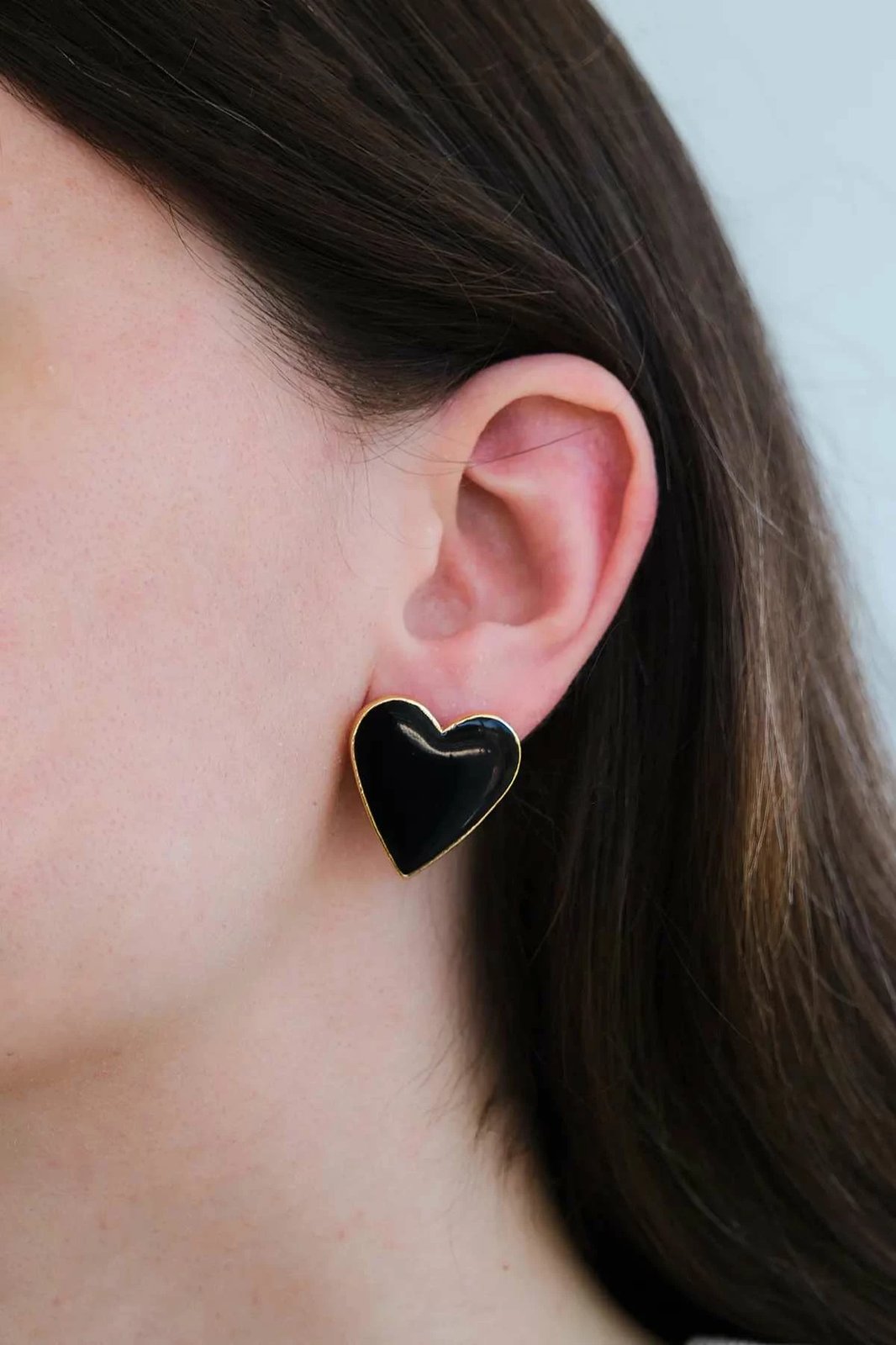 Vathë Jumeon, formë zemre, ngjyrë ari e zezë