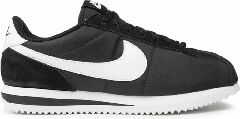 Atlete për femra Nike, të bardha e të zeza