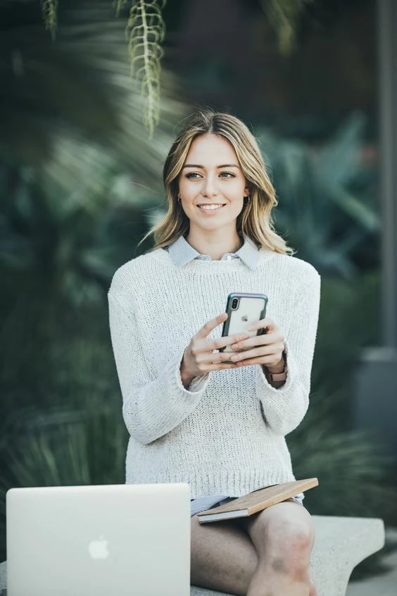 Mbështjellës Raptic X-Doria Shield për iPhone 14 Pro, MagSafe, Iridescent