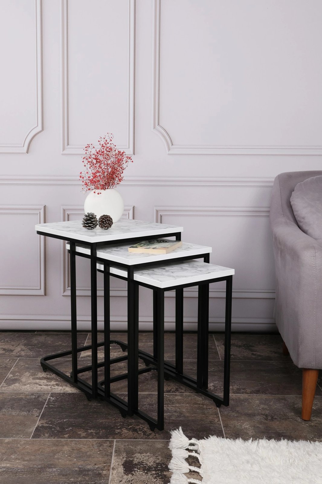 Set tavolinash ndihmëse të mbivendosura, 3 copë, Hanah Home, metal, sipërfaqe MDF, e bardhë/zezë, 9404