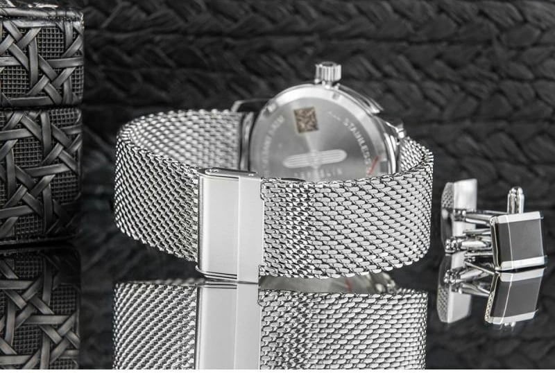 Orë dore për meshkuj Zeppelin, e zezë