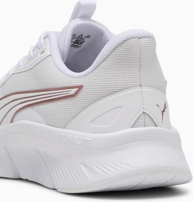 Atlete femra Puma, të bardha