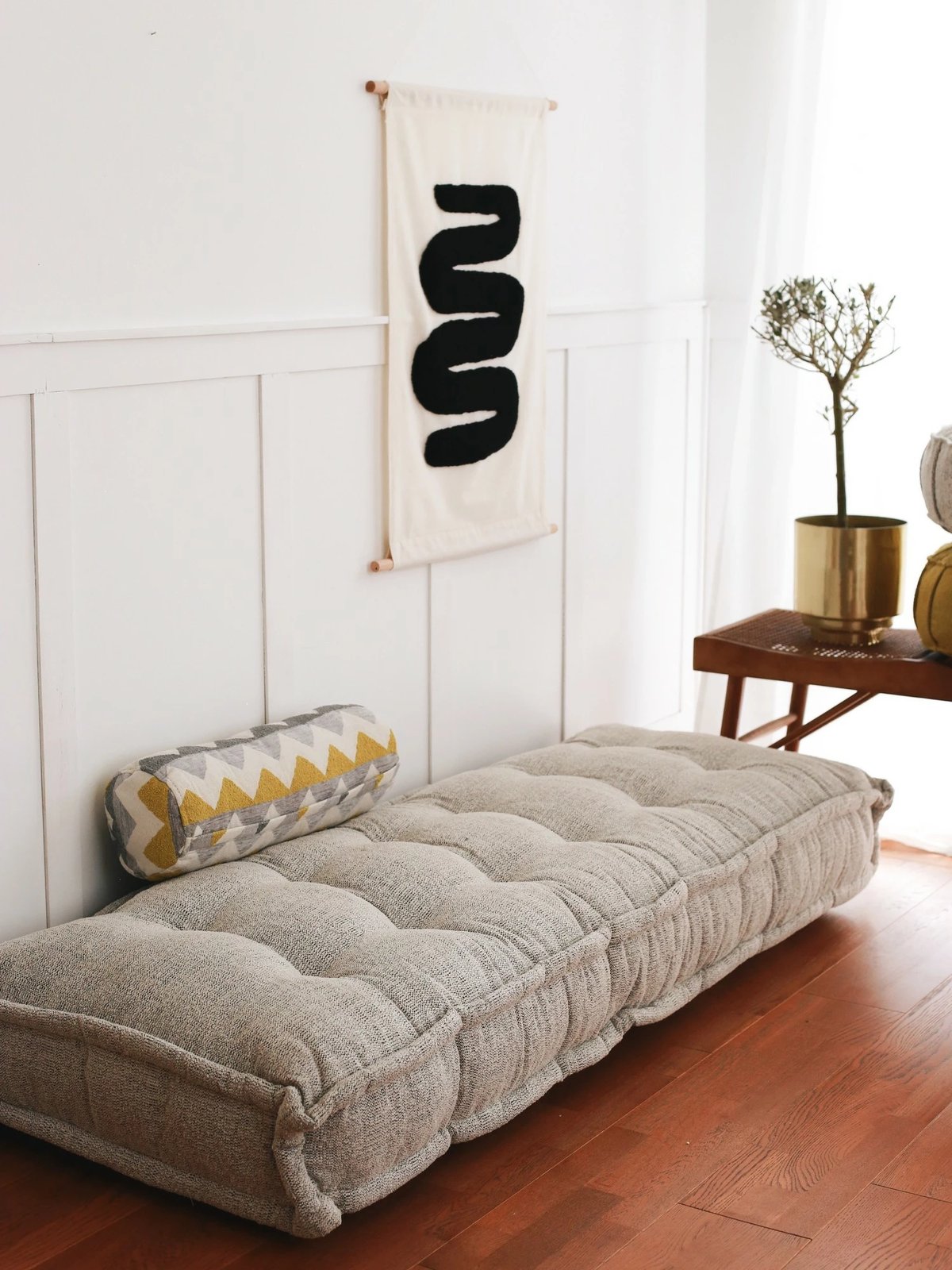 Jastëk i madh TEDDY, ngjyrë gri, Atelier del Sofa, Boho Dokuma