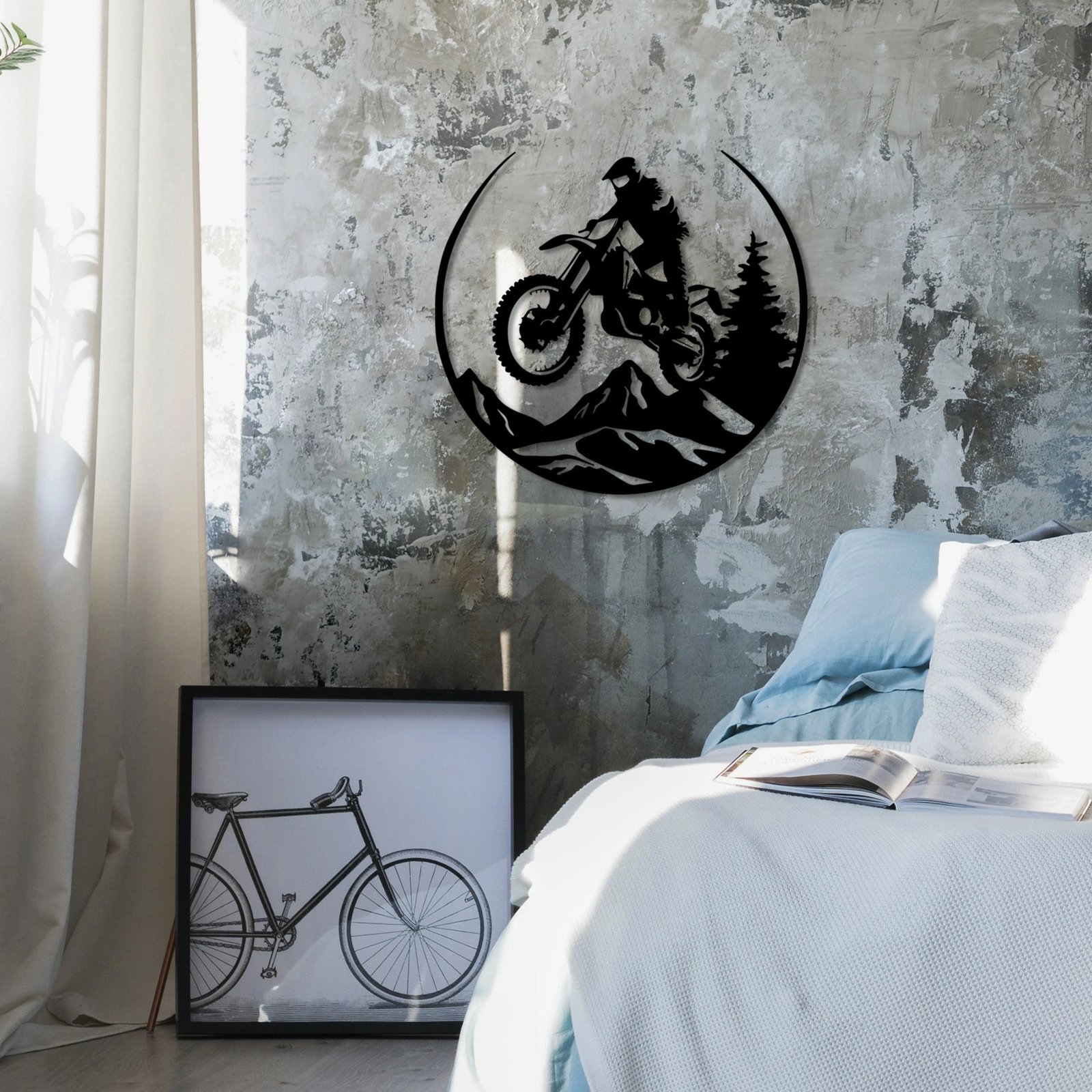 Aksesor dekorativ metalik për mur Wallity, Enduro, ngjyrë e zezë, 46x49cm