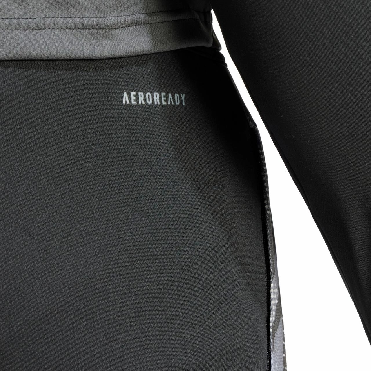Pantallona sportive për meshkuj adidas, të zeza