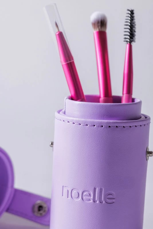 Noelle On the go set