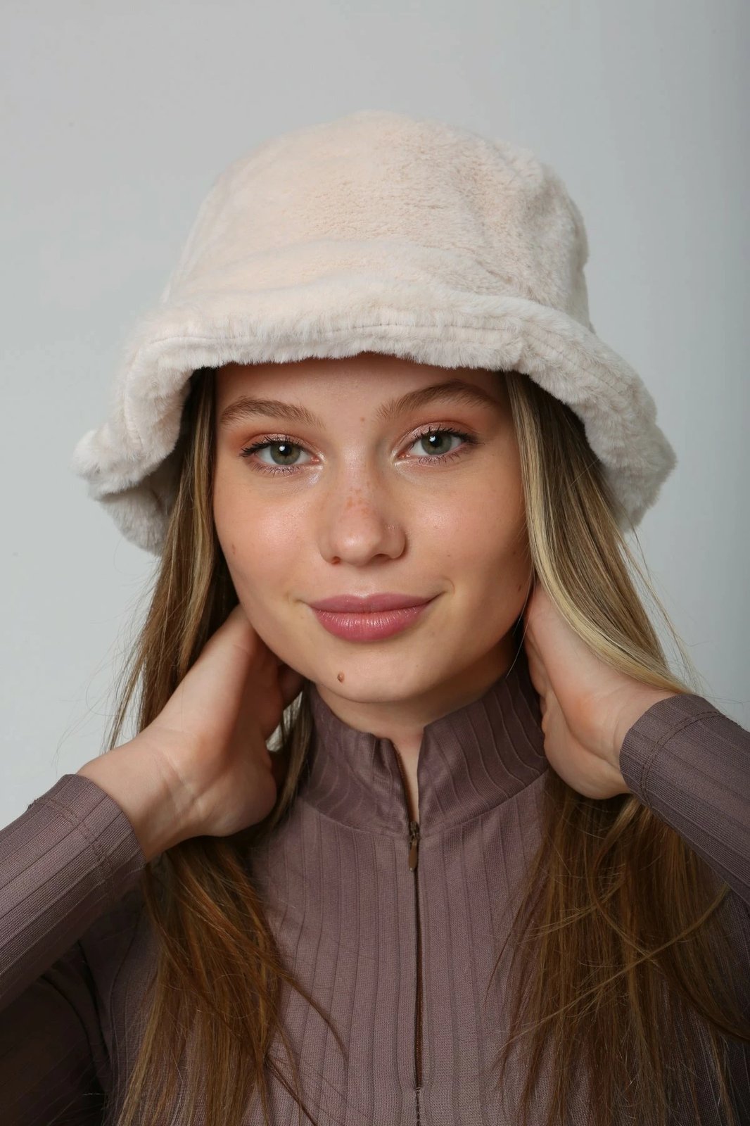 Kapelë për gra, Jumeon, Spk1102, bezhë