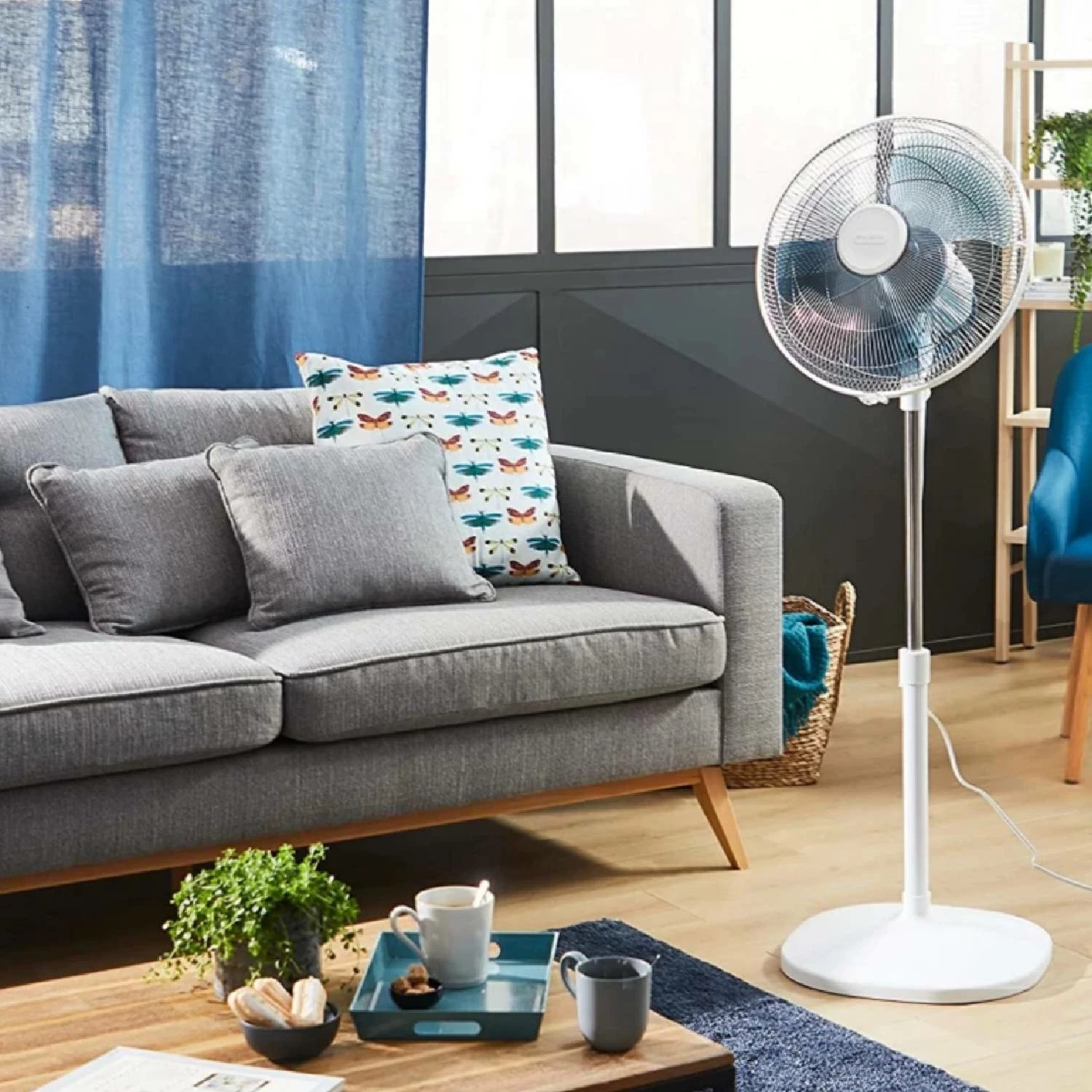 Ventilator pedestali, Rowenta, VU4410F2, 55 m³/min, 3 shpejtësi, lartësi e rregullueshme 1.3 m, i qetë 49 dBA, i bardhë