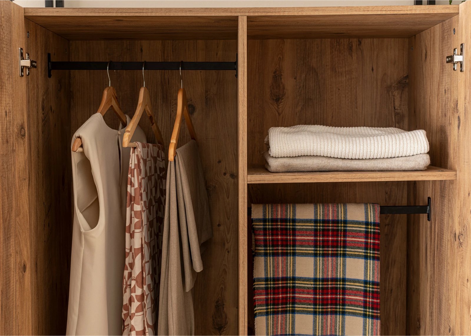 Dollap Skye Decor, Dynamic Takım - 31, ngjyrë Atlantic Pine, set me 3 pjesë