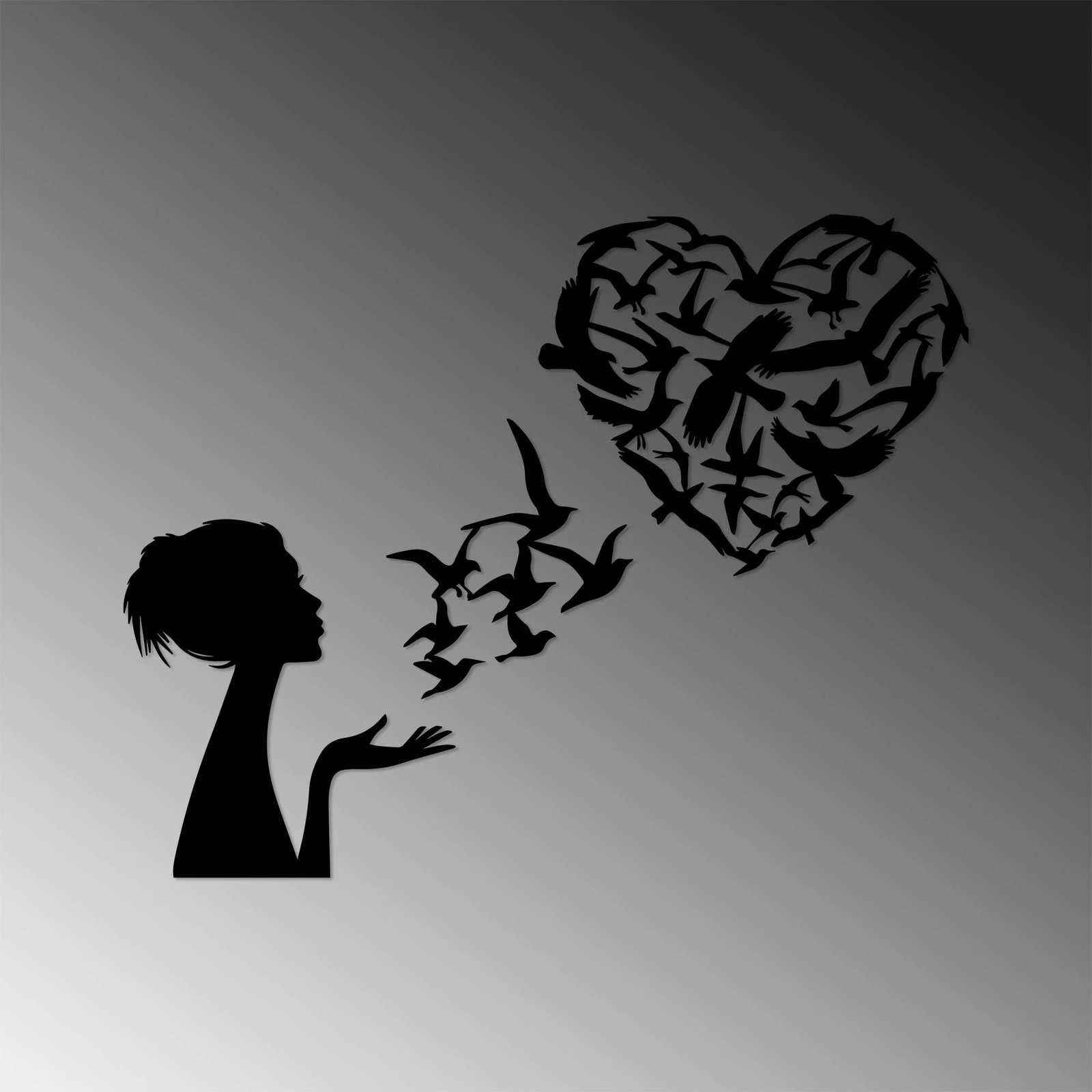Aksesor dekorativ metalik për mur, siluetë gruaje me zogj dhe zemër, Wallity - 465