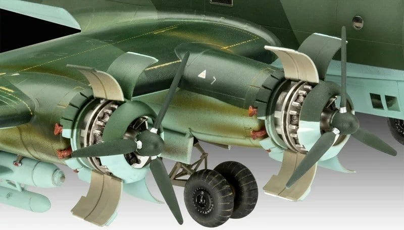 Model plastik aeroplan Revell Focke-Wulf Fw 200 C-5/C-8 REV-03777, shkallë 1:72, 240 pjesë, gjatësi 32.8 cm