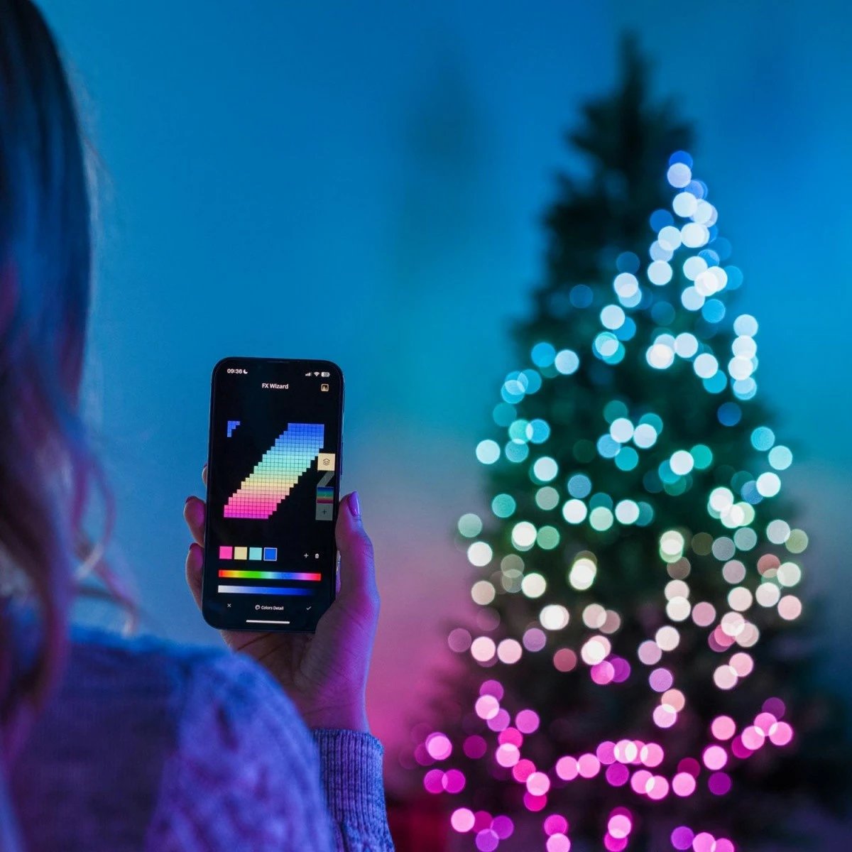 Drita dekorative Twinkly Strings, 100 LED RGB, 8 m, zinxhir, e zezë Drita dekorative Twinkly Strings, 100 LED RGB, 8 m, zinxhir, e zezë